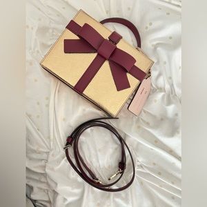 Kate Spade Wrapping Party Present Crossbody Purse in Rose Gold & Maroon